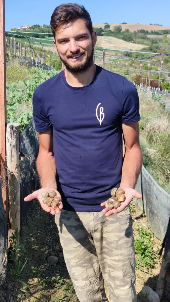 Francesco con le lumache